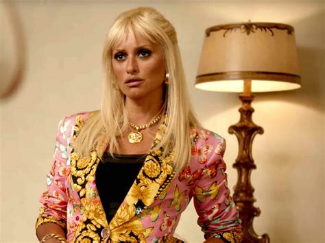 donatella versace on american crime story|donatella versace mistakes.